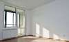 Продам 1-комнатную квартиру, мкр. Светлый д. 9, 31.6 м²