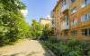 Продам 3-комнатную квартиру в Екатеринбурге, Уралмаш, ул. Луначарского 33, 57.5 м²