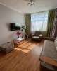 Продам 2-комнатную квартиру в Екатеринбурге, Автовокзал, пер. Трактористов, 73 м²