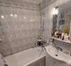 Продам 3-комнатную квартиру в Екатеринбурге, ЖБИ, ул. Сыромолотова 7, 63.5 м²