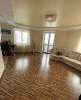 Продам 2-комнатную квартиру в Екатеринбурге, ВИЗ, ул. Фролова 31, 72 м²
