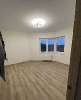 Сдам 2-комнатную квартиру, пр-т Академика Сахарова 27, 56.3 м²