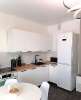 Продам 2-комнатную квартиру, ул. Академика Ландау 14/3, 45 м²