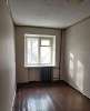 Продам комнату в 6-к квартире, ул. 8 Марта 92, 12.8 м²