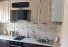 Продам 2-комнатную квартиру в Екатеринбурге, Академический, ул. Очеретина 6, 50.5 м²