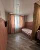 Продам 3-комнатную квартиру в Екатеринбурге, Академический, ул. Вильгельма де Геннина 47, 82 м²